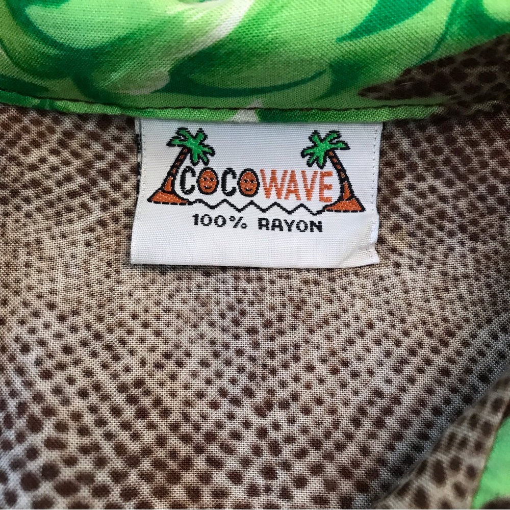 Coco Wave Hawaiian Camp Shirt Mens Medium Brown Green Relaxed Fit Tropical Print - Picture 4 of 9